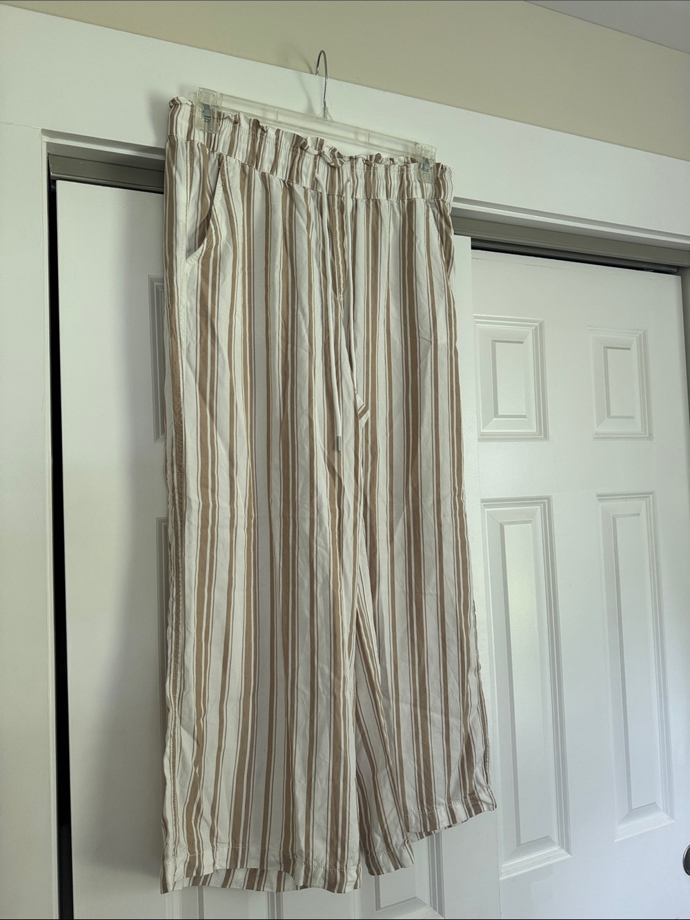 LOFT Cream and Tan Striped Wide-Leg Pants